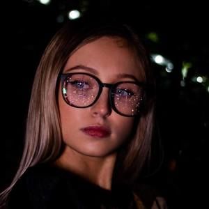 Meet your Posher, Kaitlin